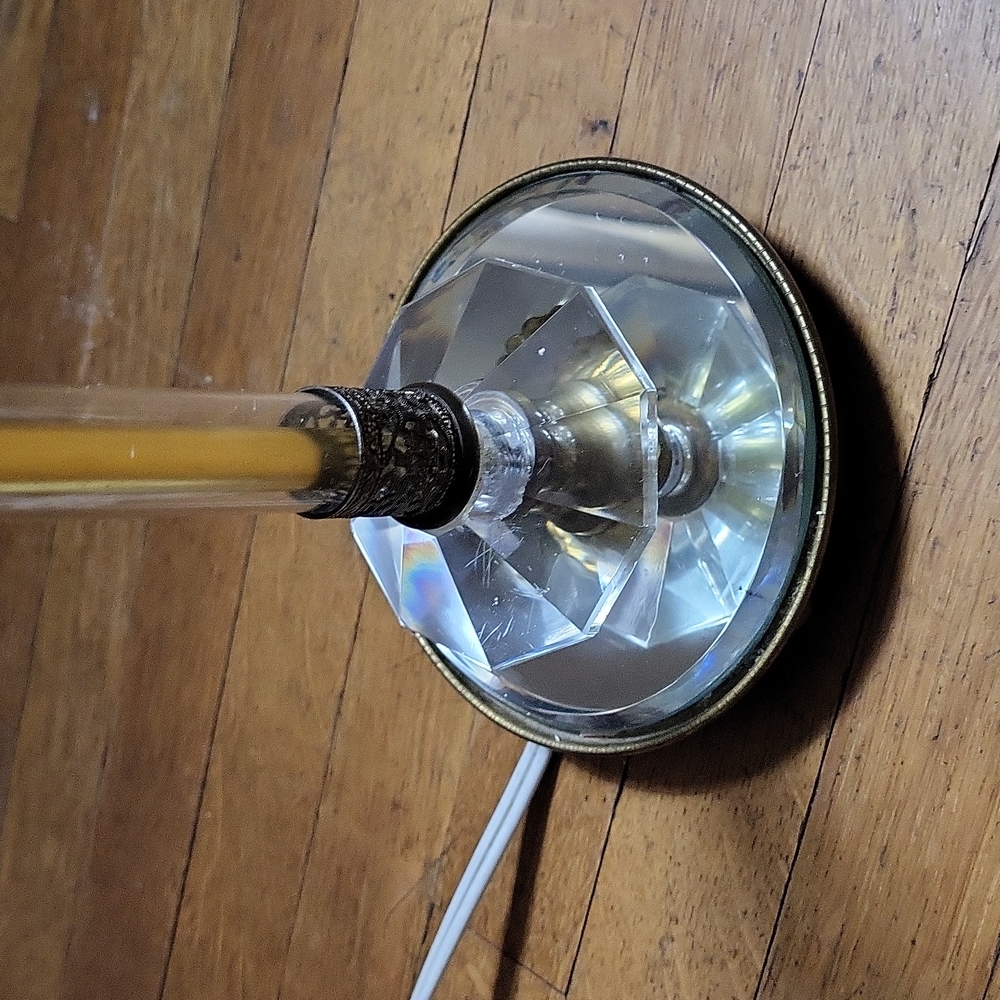 Vintage Lamp - Picture 2 of 6